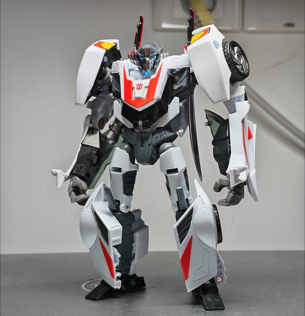 APC Transformation Toys IDW Wh – Robot Car Kit Bewertung und Preis